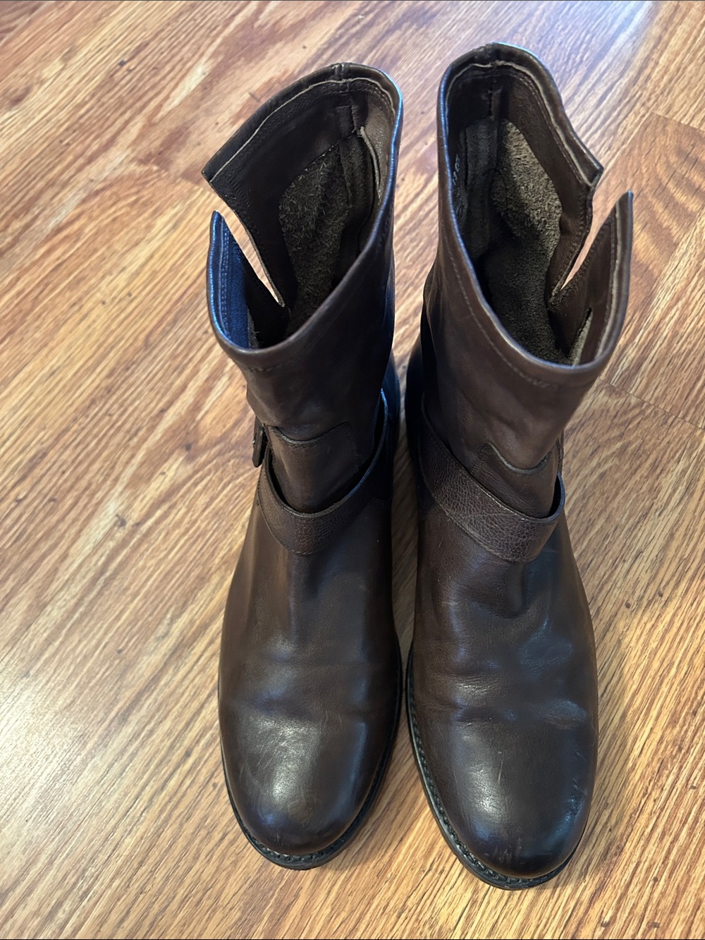 FRYE LEATHER BOOTS